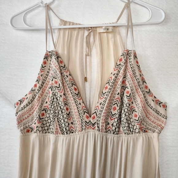 Spirit Hyw Maxi Dress Sz M Beige  Sleeveless Side Slit - Picture 7 of 13